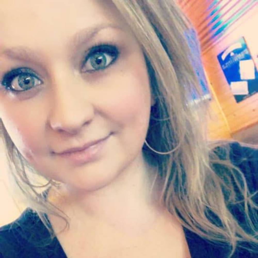 Meet your Posher, Ayla